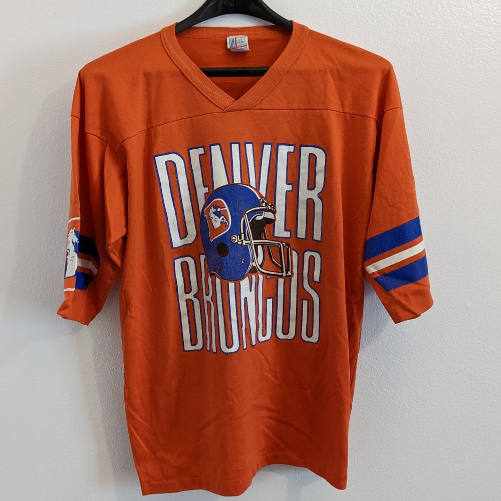 Denver Broncos Vintage 1980s Jersey-Style V-Neck T-shirt|XL